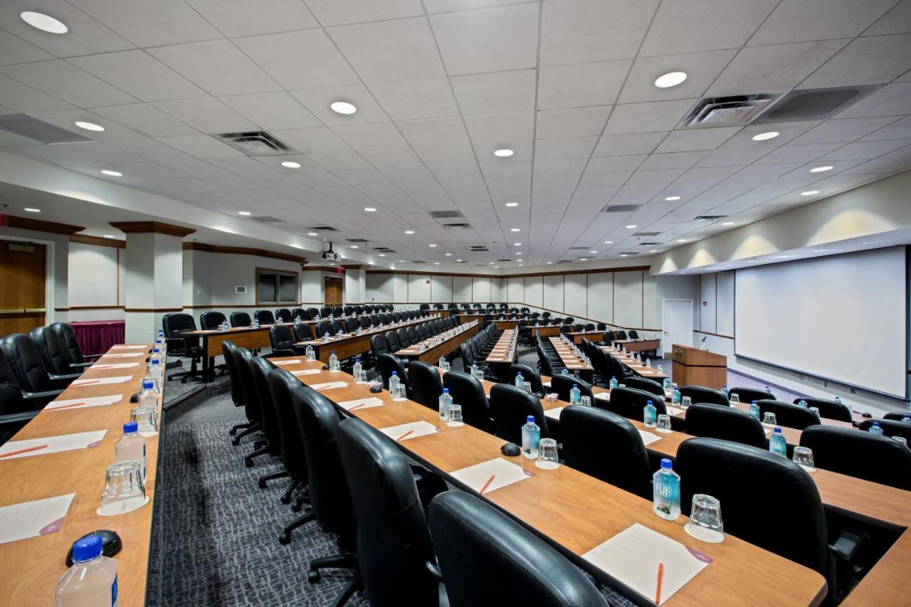 Crowne Plaza Hotel Philadelphia - King Of Prussia By Ihg Exterior foto