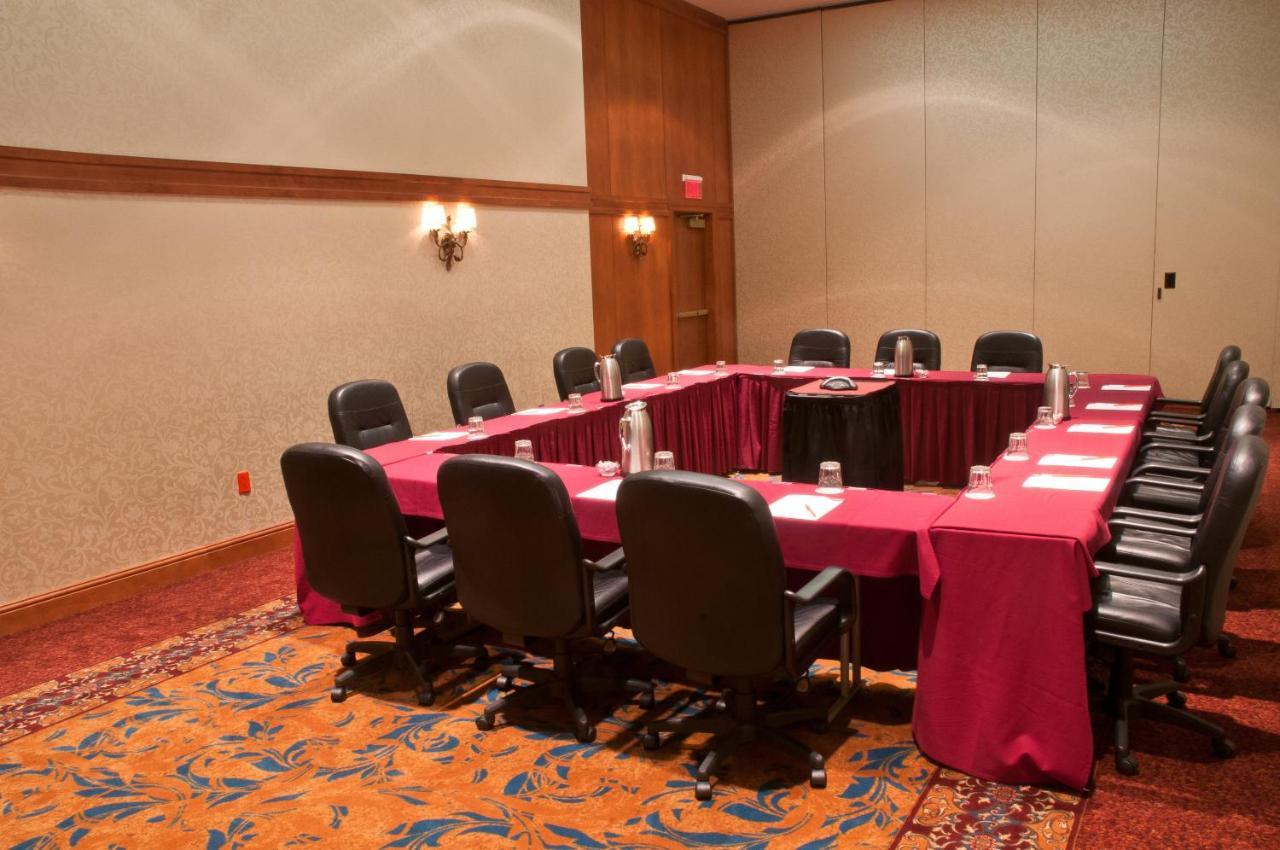 Crowne Plaza Hotel Philadelphia - King Of Prussia By Ihg Exterior foto
